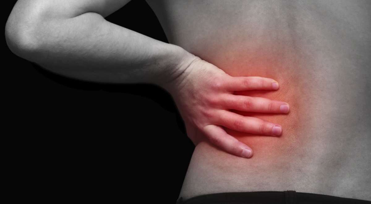Kidney Pain: 10 Causes with Symptoms