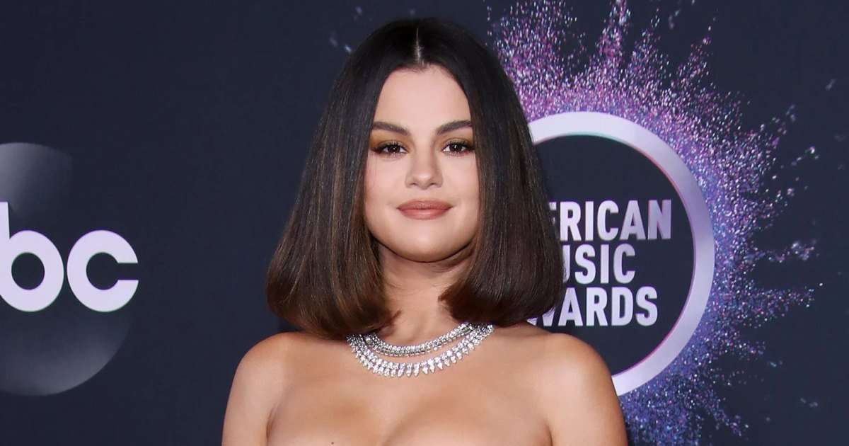 Selena Gomez Slams Criticism Over Drinking After Kidney ...