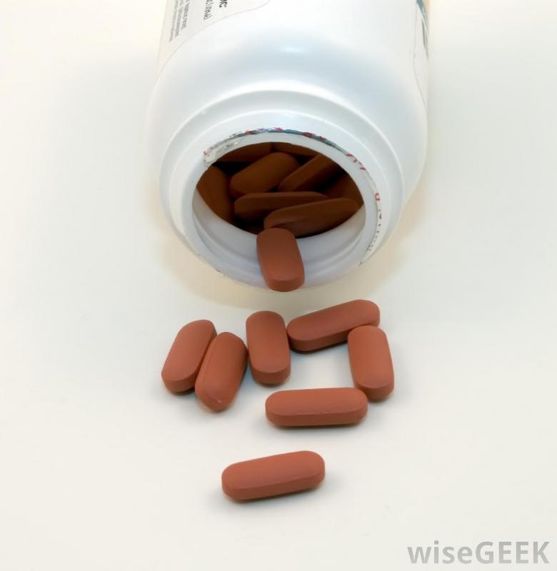 What Are the Contraindications for Ibuprofen? (with pictures)
