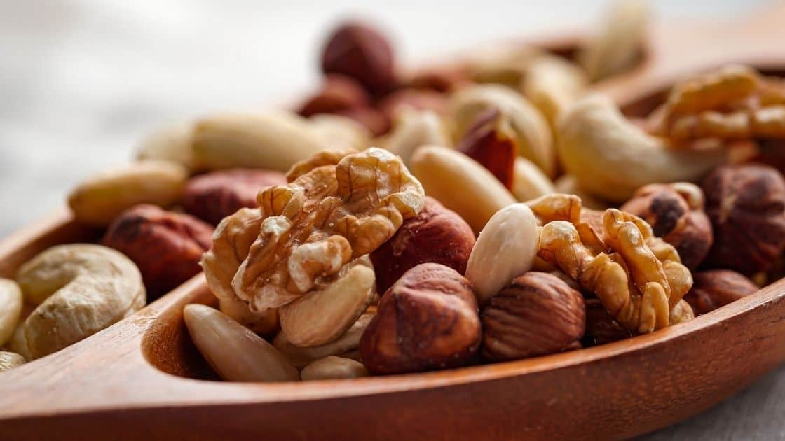 Why Is Too Much Brazil Nuts Bad For You